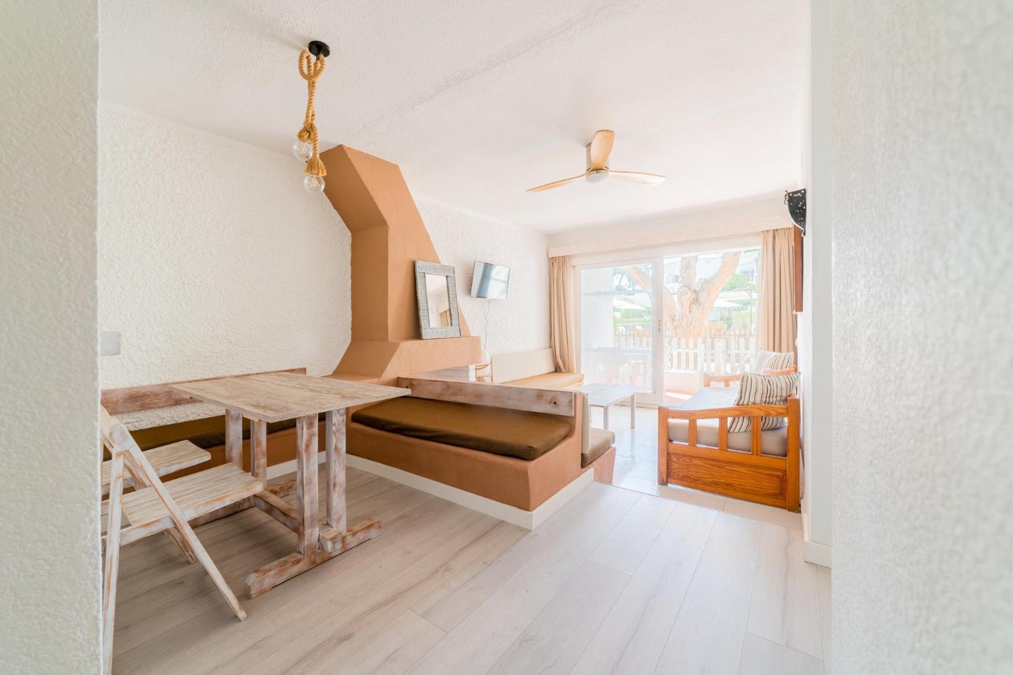 Atlas Apartments Ibiza 산타 에우랄리아 데 리오 외부 사진